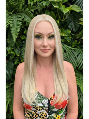 Ivy in Vanilla Bean | 22" Straight Platinum Blonde Lace Front Wig